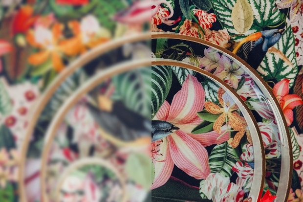 Show floor to shop window